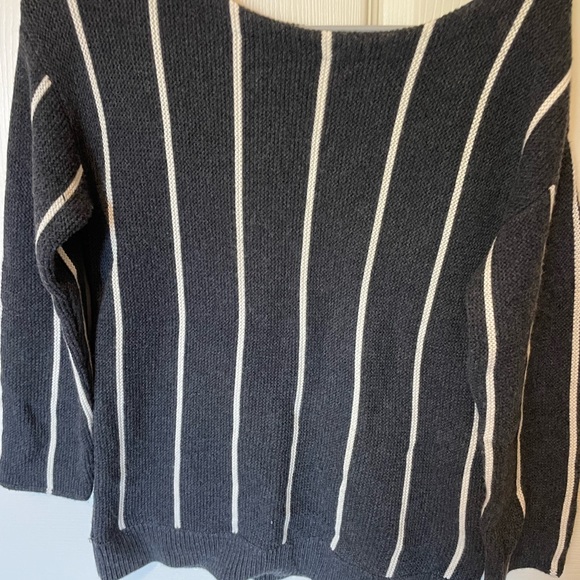 Banana Republic vertical stripe heathers sweater top, Size M - Picture 1 of 4